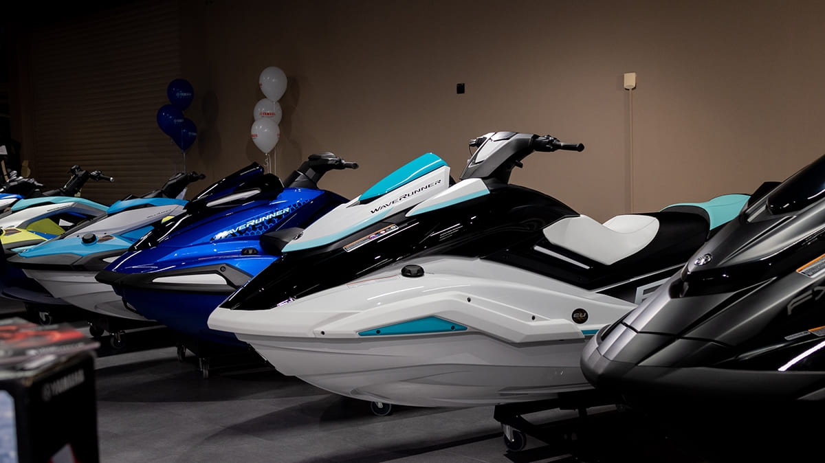 Yamaha WaveRunner vodni skuterji v navtičnem programu Moto Poslovalnice, pooblaščenega prodajalca Yamaha v Ljubljani.